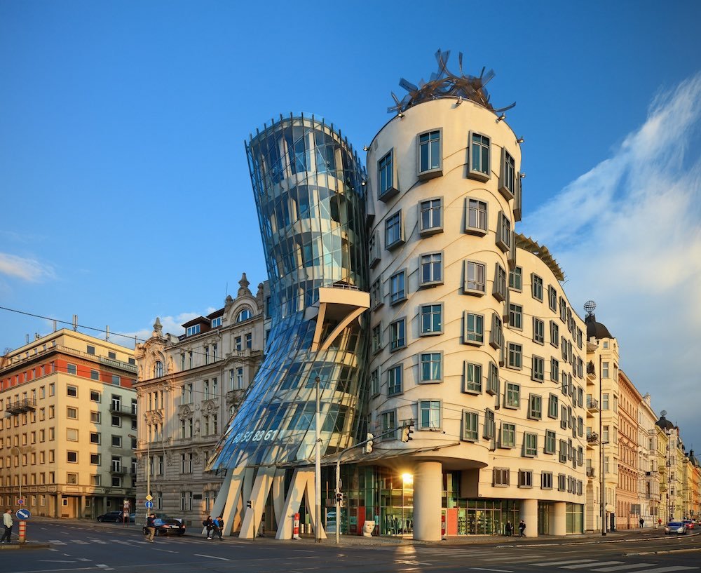 The Dancing House contrução inusitada localizada em Praga 